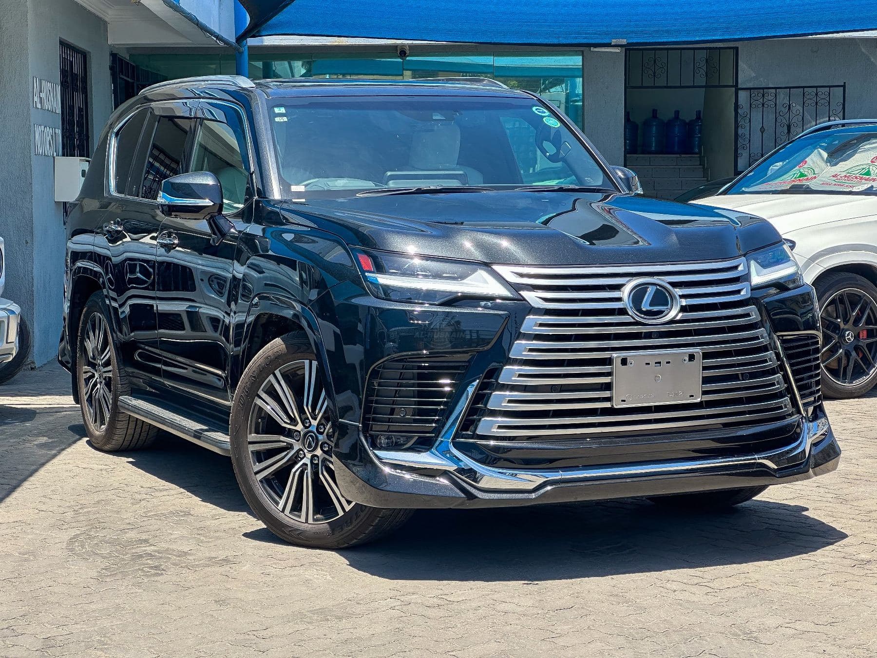 2024 LEXUS LX600